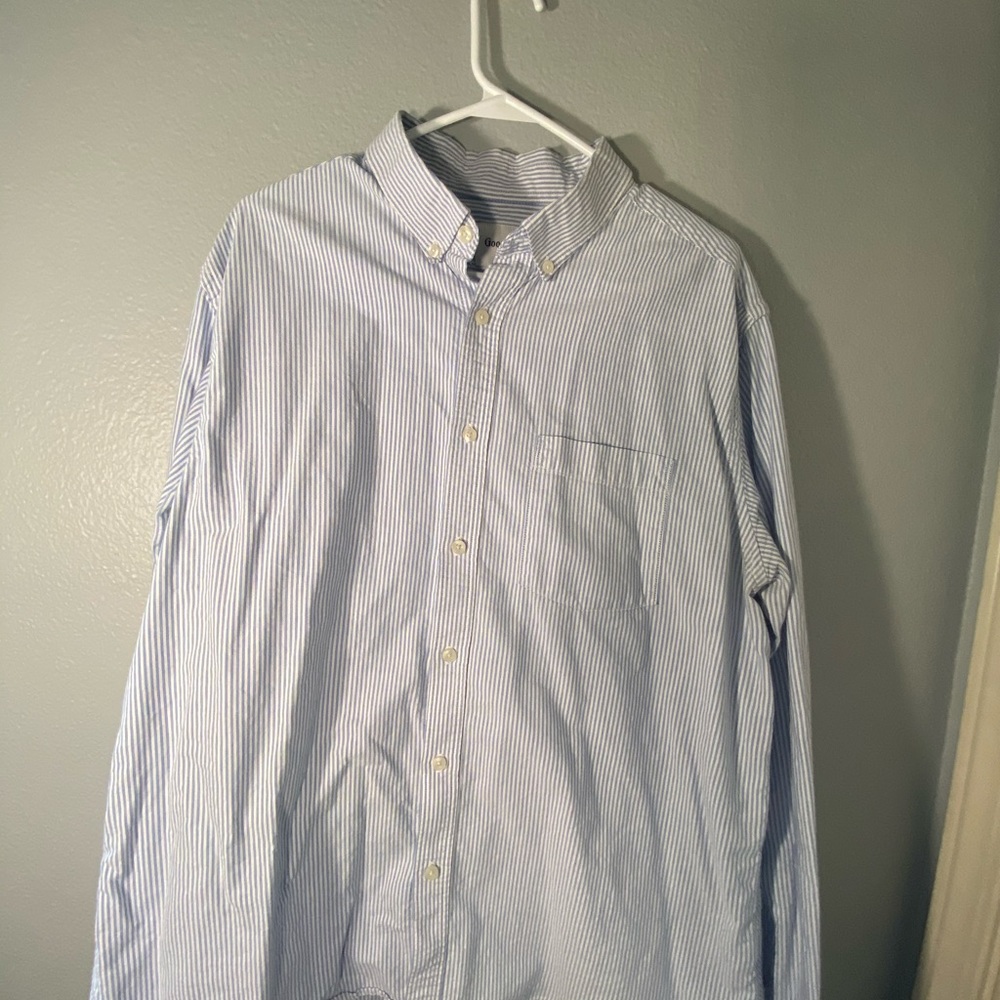 Standard long sleeve dress shirt